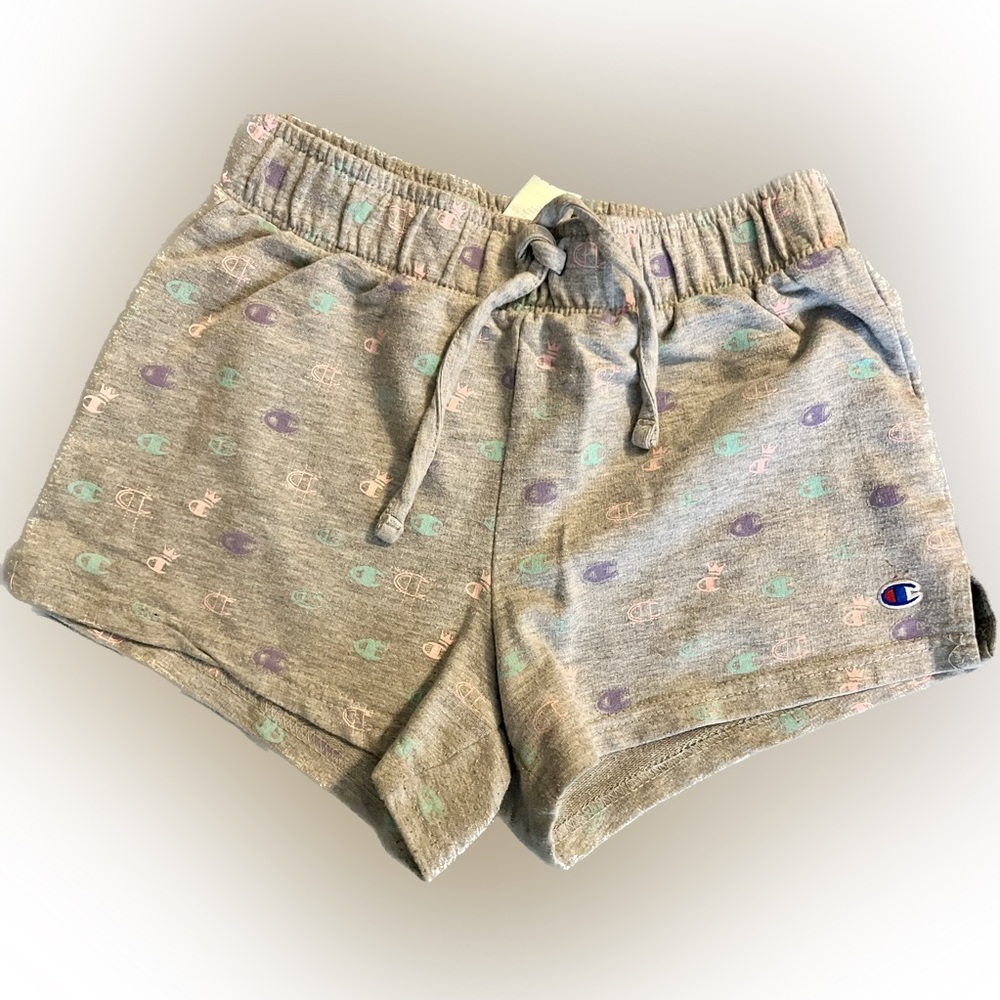 Girls cute gray Champion athleltic shorts Size M